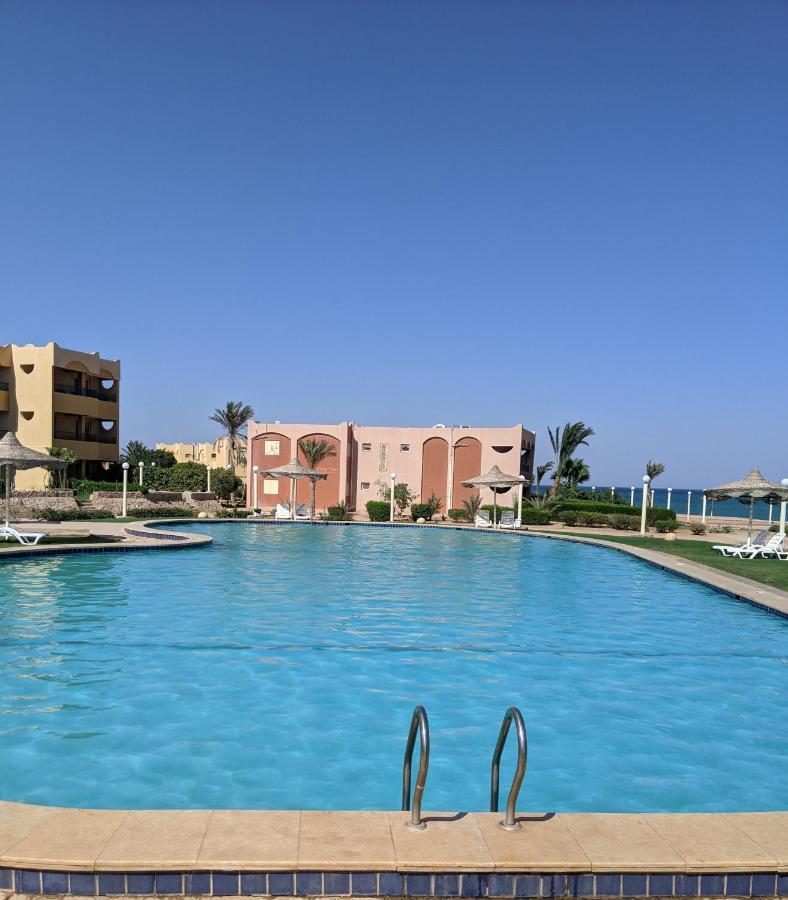 Villa Ain El Sokhna Ground Floor, With Pool & Sea View Ain Suchna Exterior foto